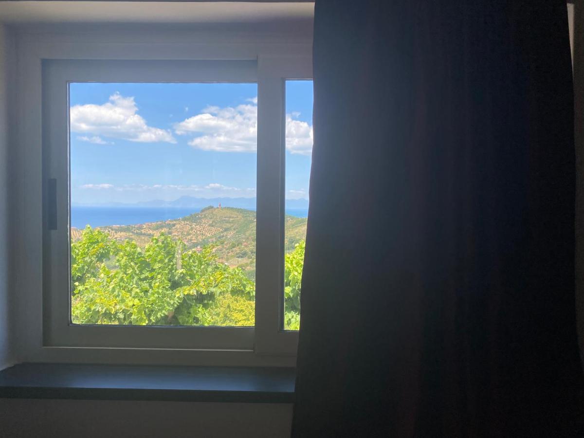 Alojamento de Acomodação e Pequeno-almoço Il Giardino Di Armida Ogliastro Cilento